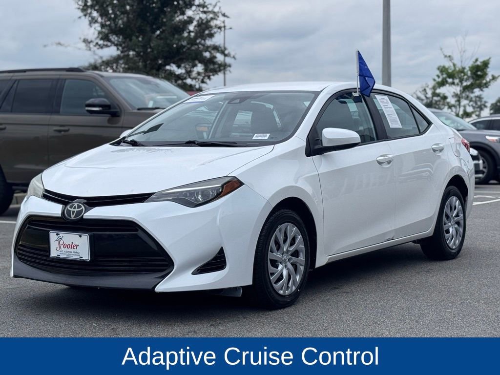 Used 2017 Toyota Corolla LE FWD image 4