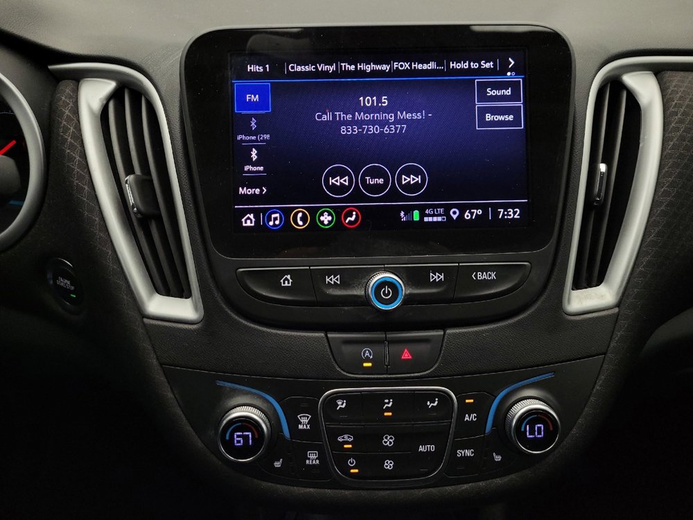 Used 2024 Chevrolet Malibu LT image 25