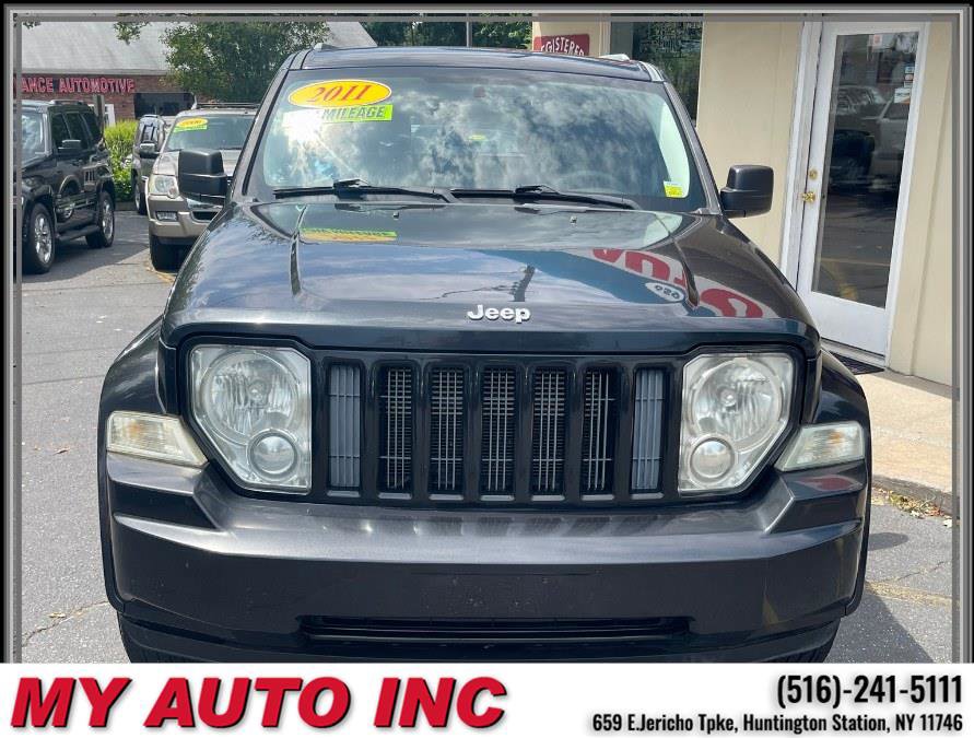 Used 2011 Jeep Liberty Sport image 2