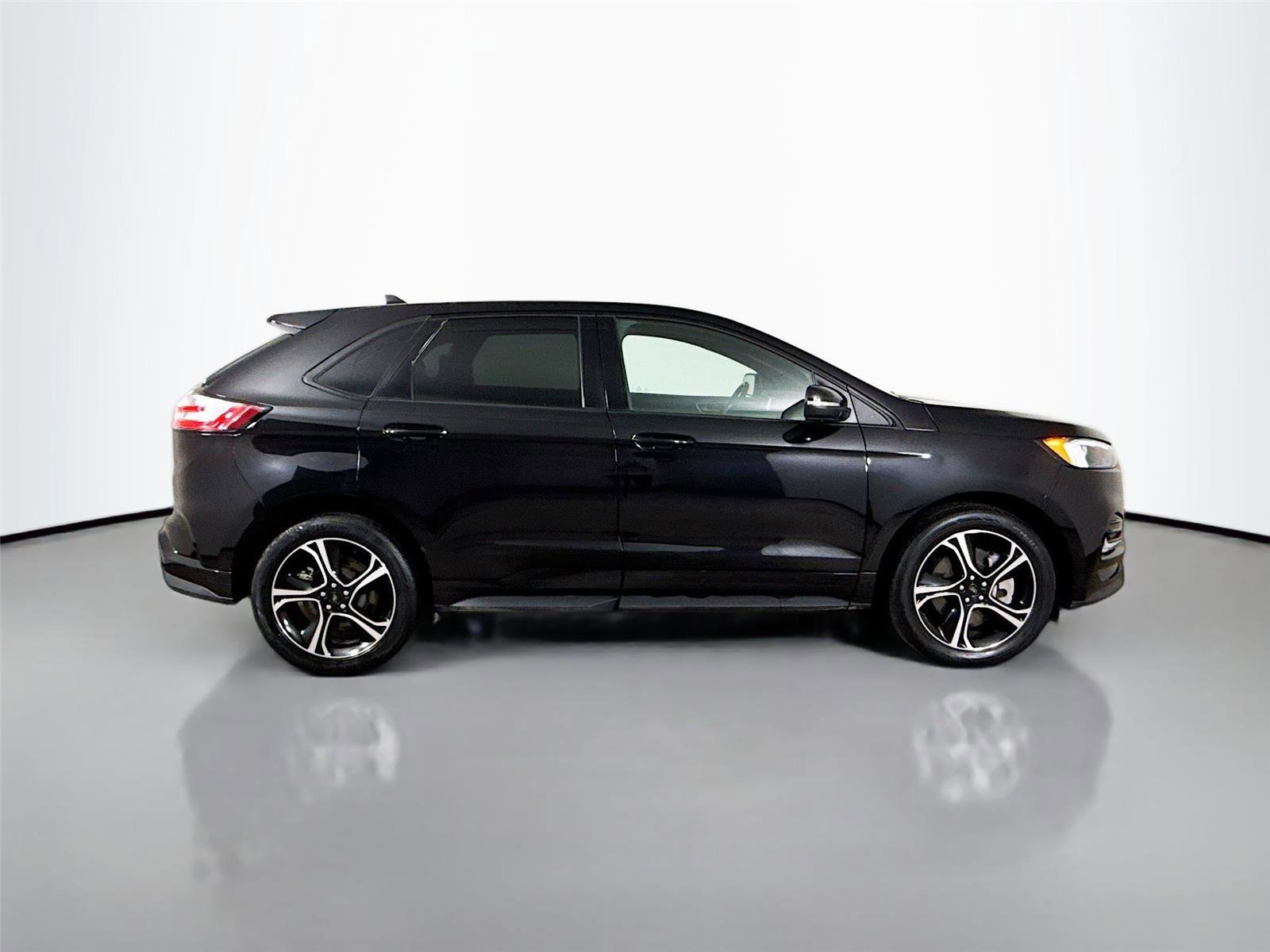 Used 2023 Ford Edge ST AWD/4WD image 17