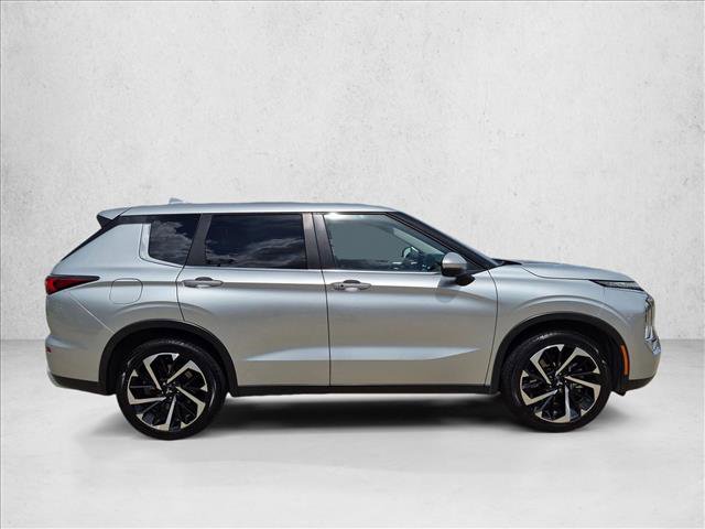 Used 2022 Mitsubishi Outlander SE FWD video 2