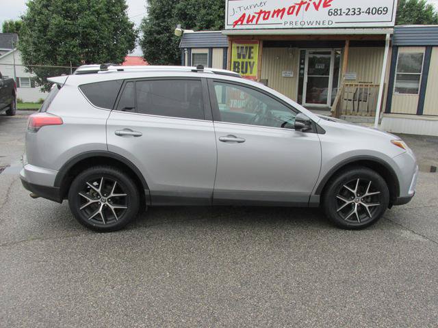 Used 2016 Toyota RAV4 SE w/ Advanced Technology Package AWD/4WD image 3