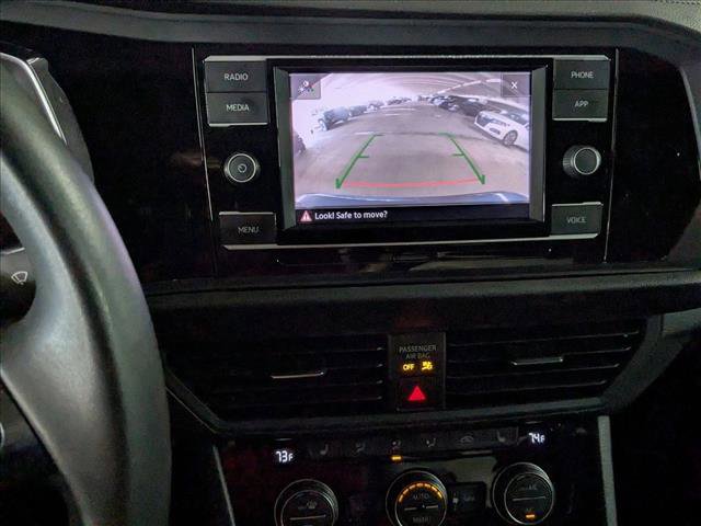 Used 2020 Volkswagen Jetta SE FWD image 15