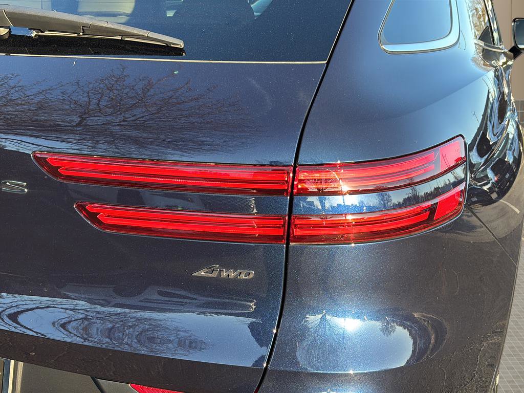 Certified 2026 Genesis GV70 2.5T image 13