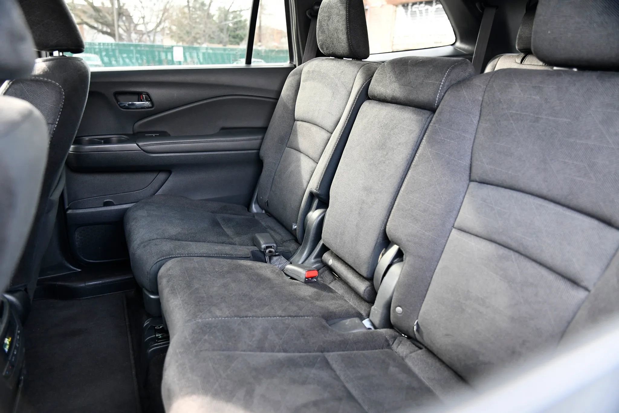 Used 2022 Honda Pilot Sport image 22