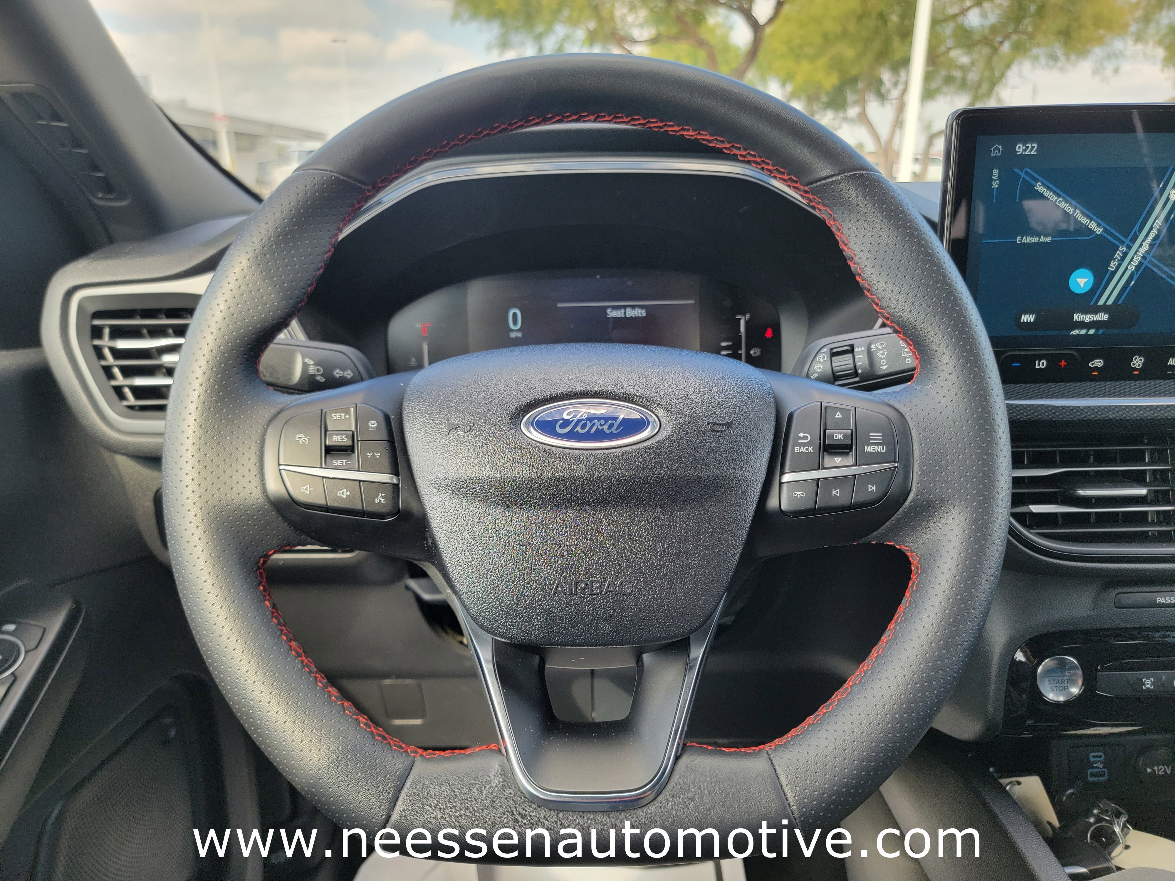 Used 2023 Ford Escape ST-Line w/ Tech Pack #1 image 18