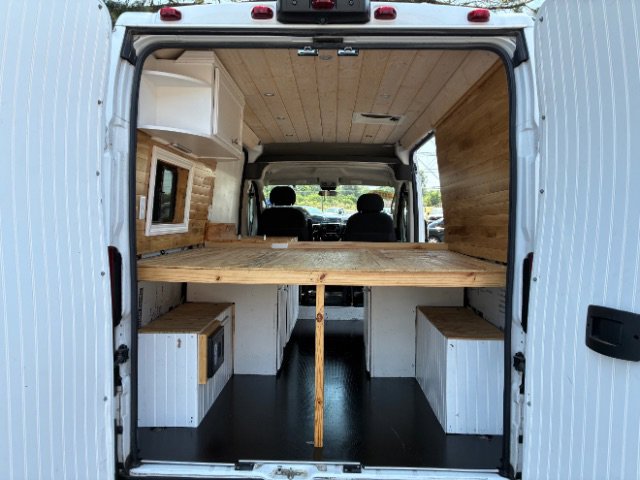 Used 2018 RAM ProMaster 1500 w/ Premium Appearance Group FWD image 10