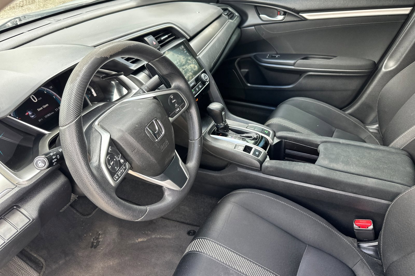 Used 2018 Honda Civic EX image 10