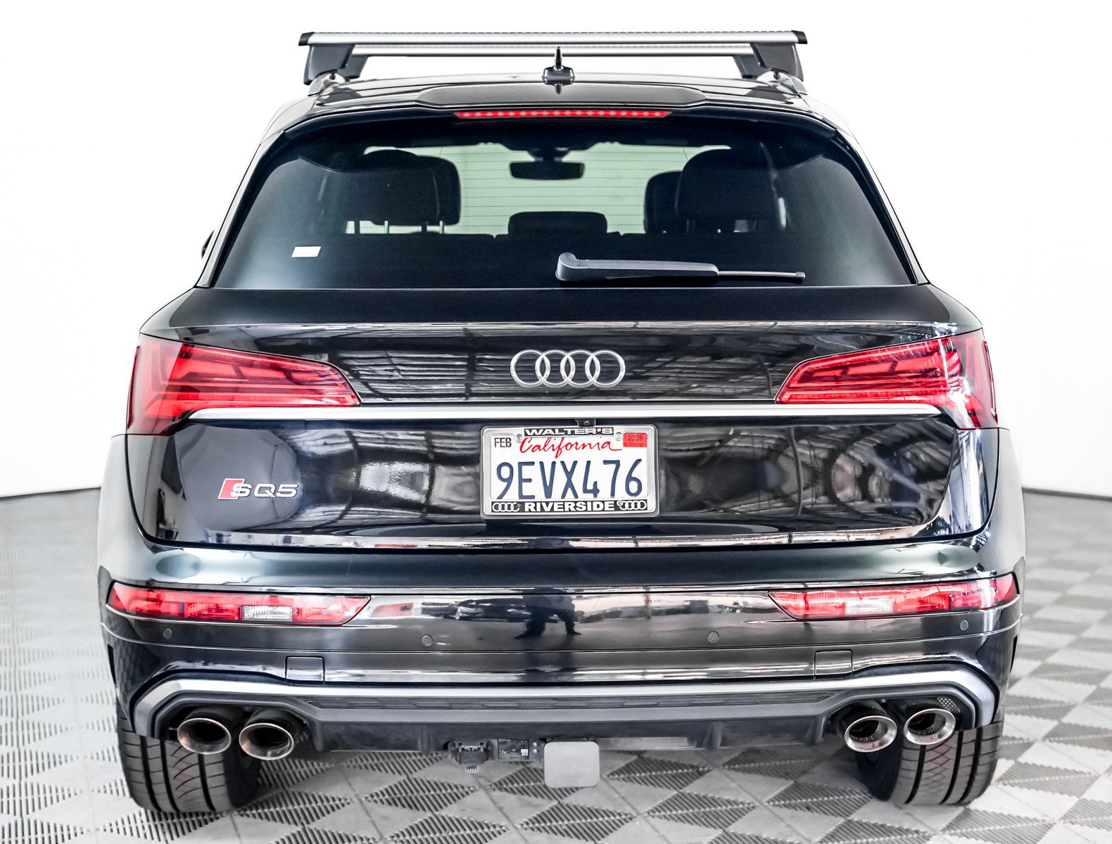 Used 2023 Audi SQ5 Premium Plus w/ Premium Plus Package image 10