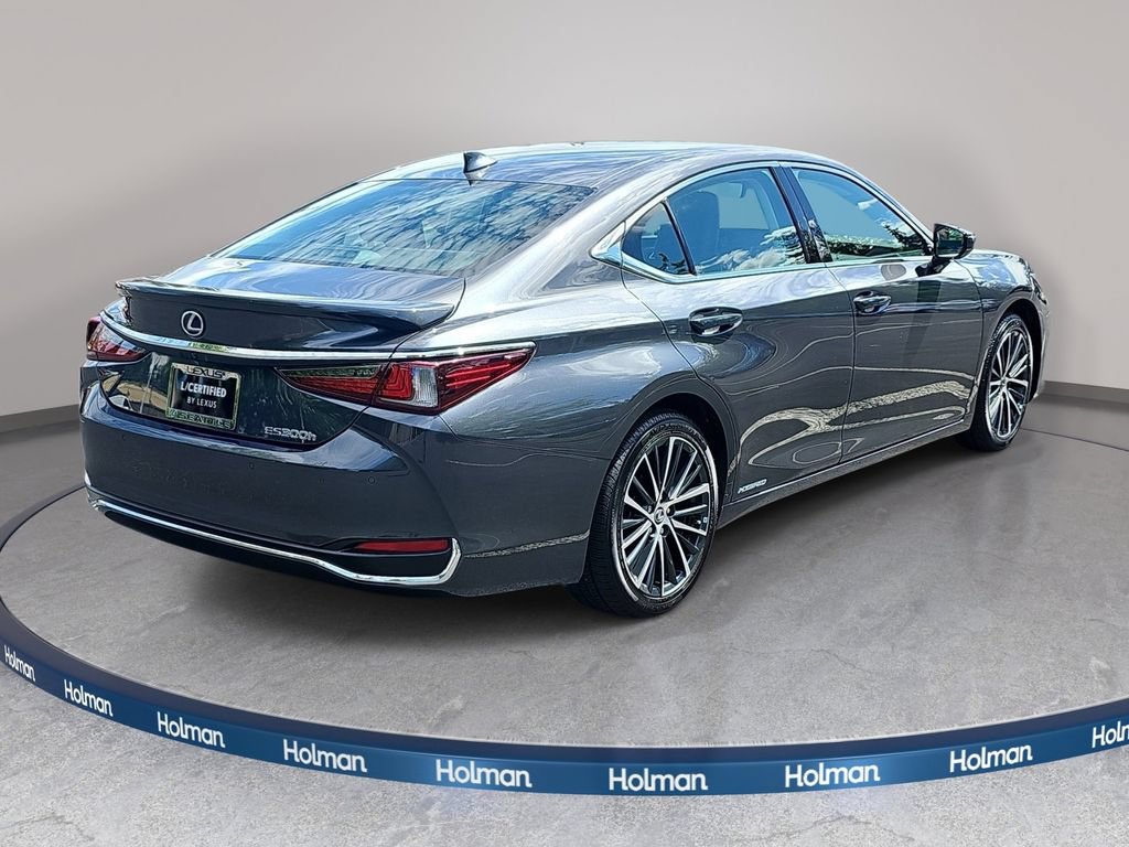 Certified 2022 Lexus ES 300h w/ Premium Package FWD image 5