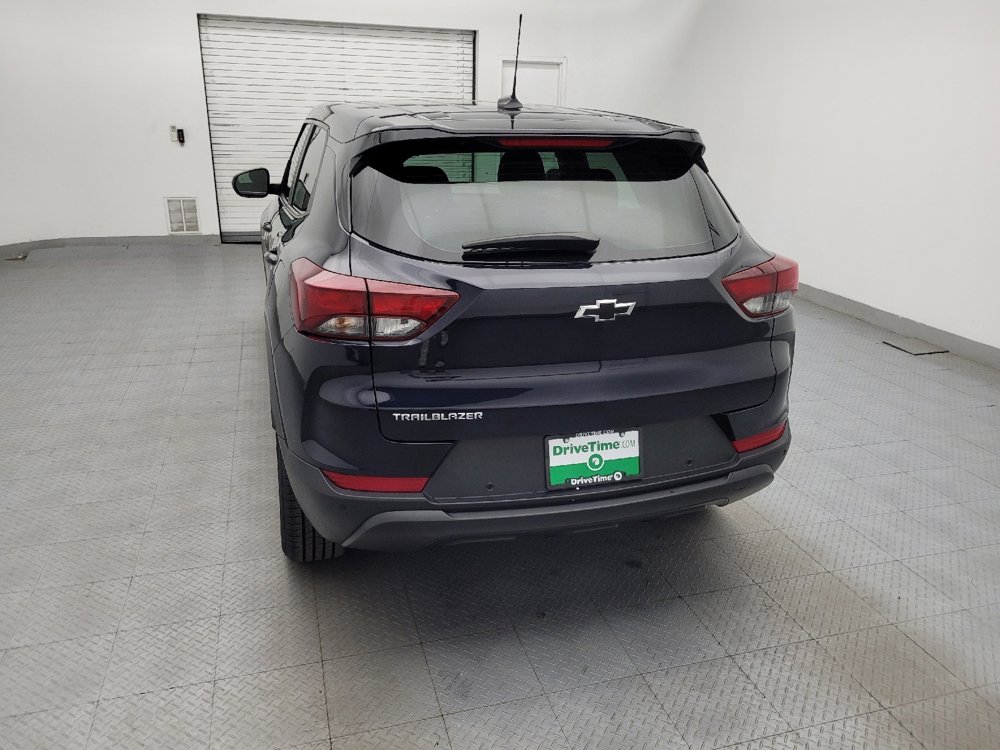 Used 2021 Chevrolet TrailBlazer LS FWD image 6