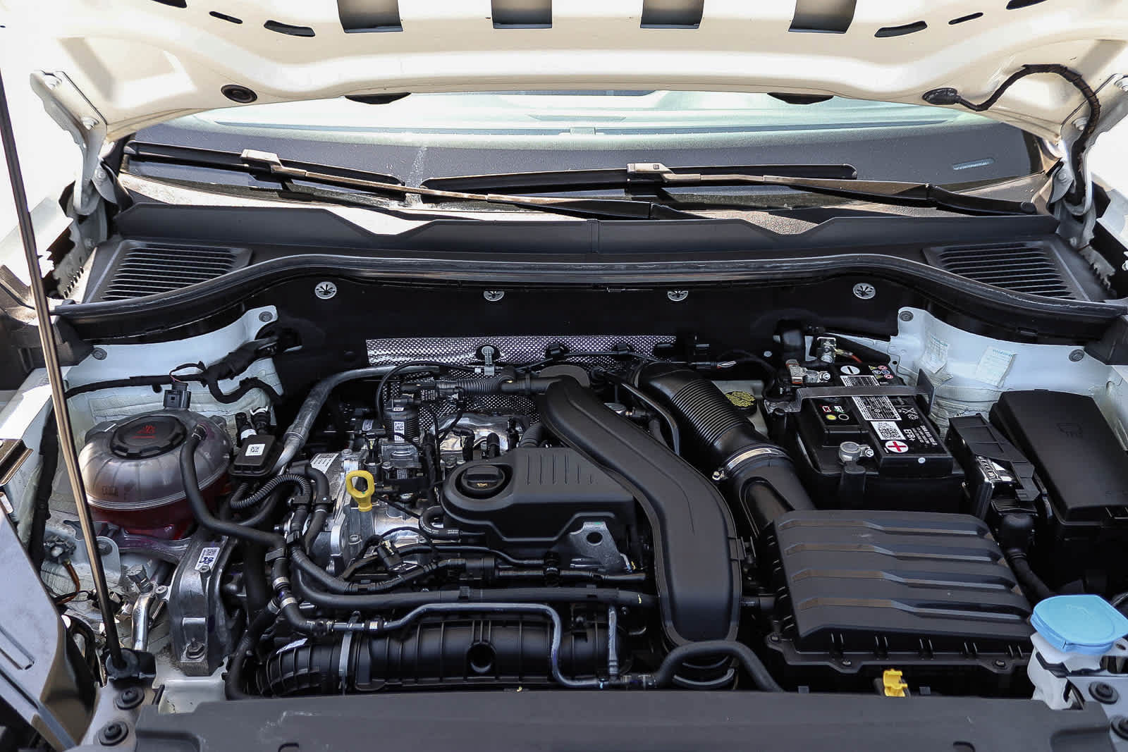 Certified 2023 Volkswagen Taos S FWD image 28