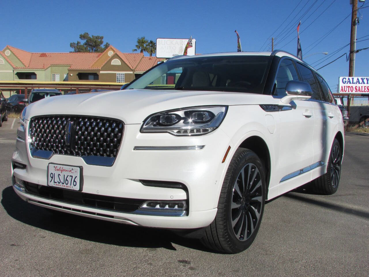 Used 2020 Lincoln Aviator Black Label Grand Touring w/ Class IV Trailer Tow Package image 6