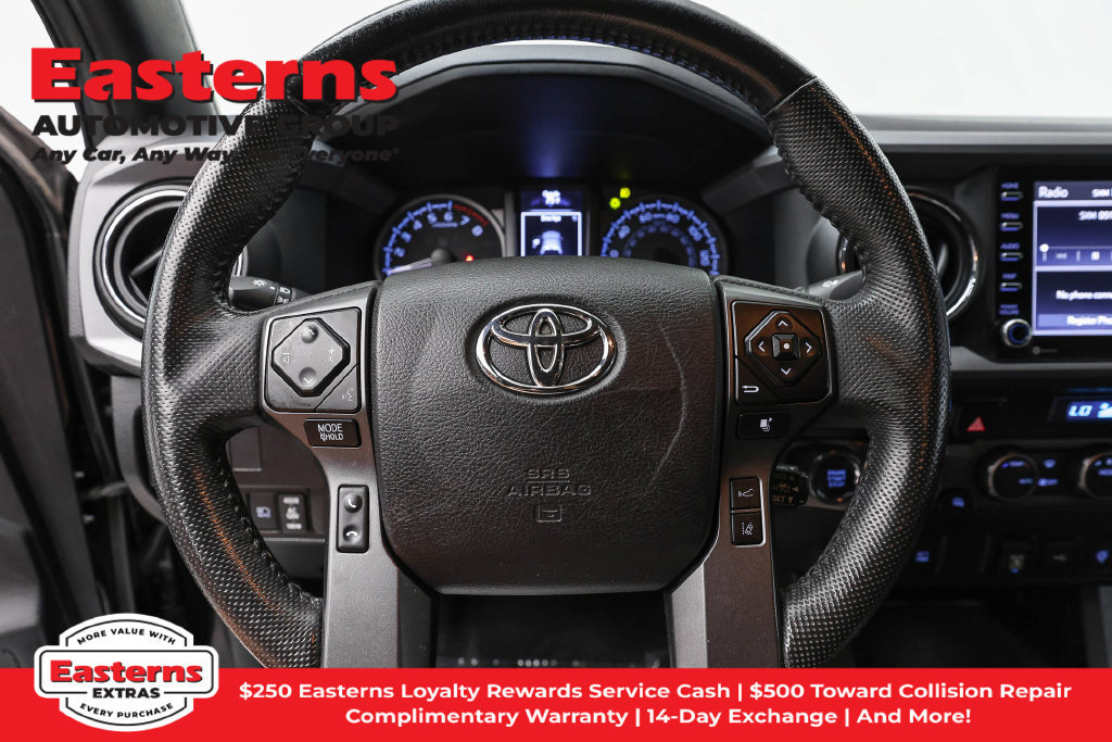 Used 2021 Toyota Tacoma TRD Off-Road AWD/4WD image 11