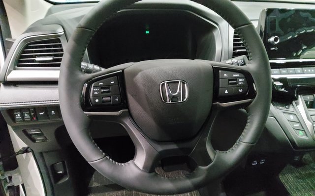 New 2026 Honda Odyssey EX-L image 17