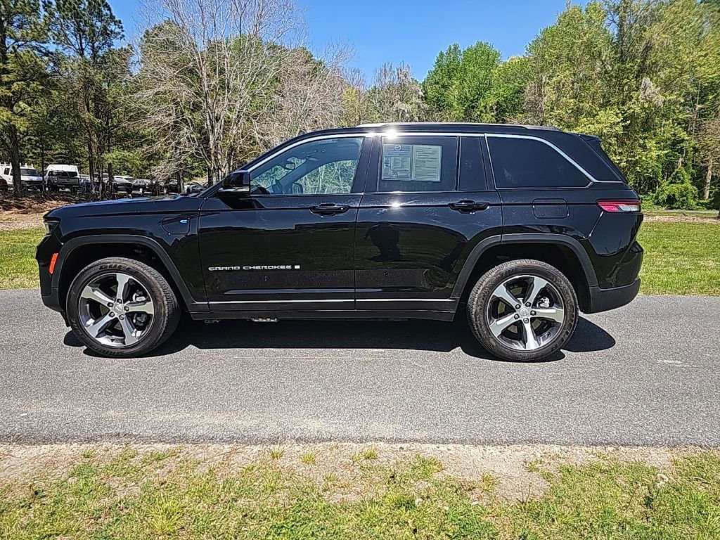 Used 2024 Jeep Grand Cherokee Limited 4xe AWD/4WD image 8