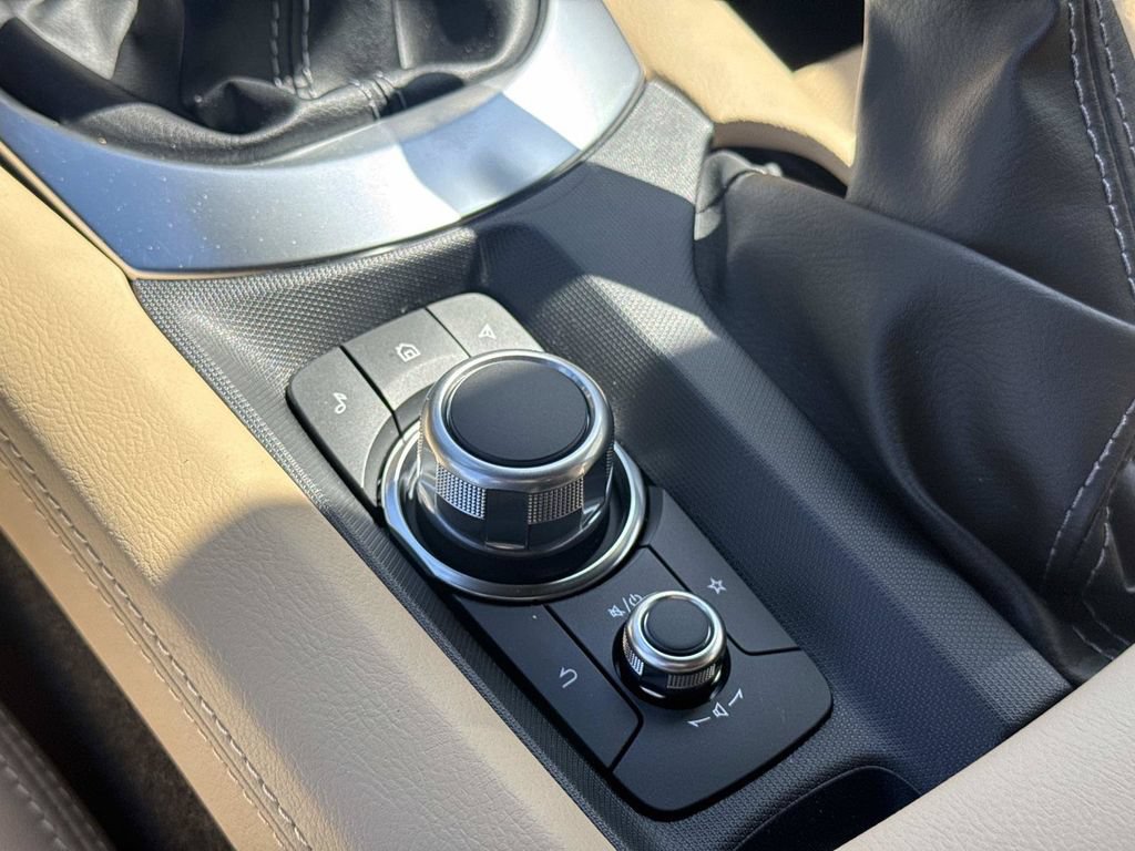 New 2026 MAZDA MX-5 Miata Grand Touring RWD image 15