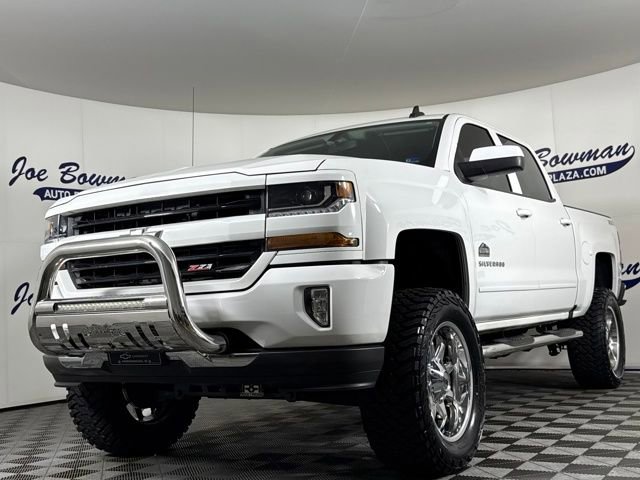 Used 2018 Chevrolet Silverado 1500 LT w/ All Star Edition image 2