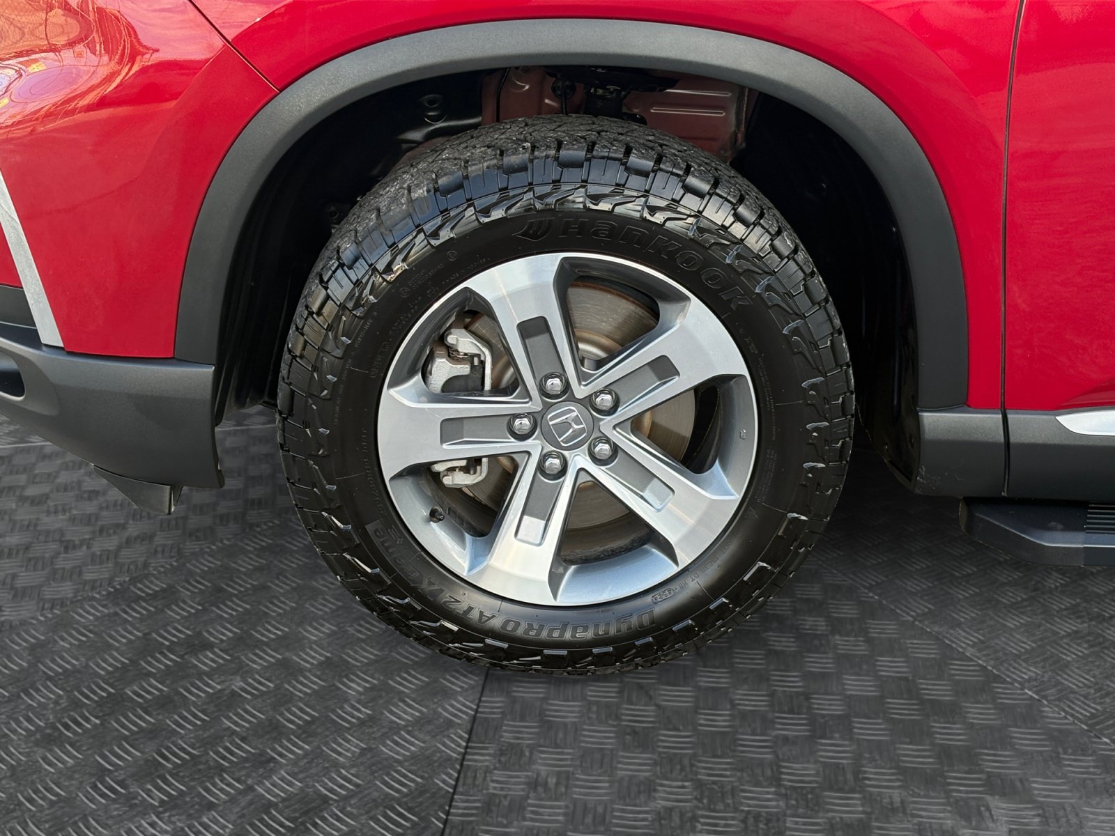 Used 2024 Honda Pilot EX-L image 9