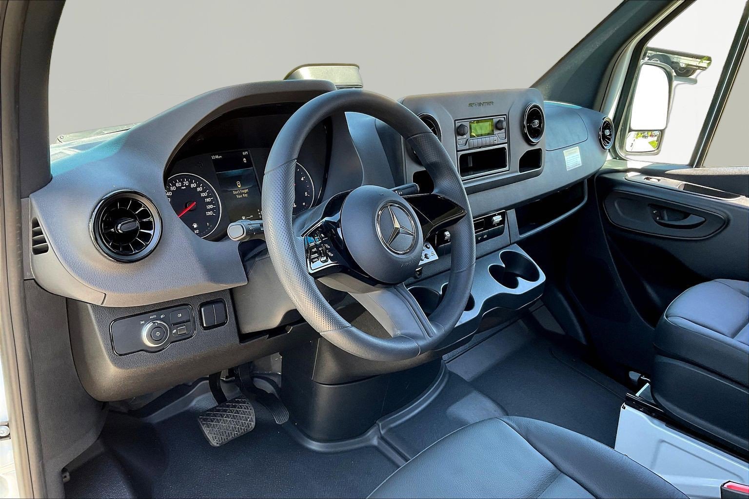 New 2025 Mercedes-Benz Sprinter 2500 image 15
