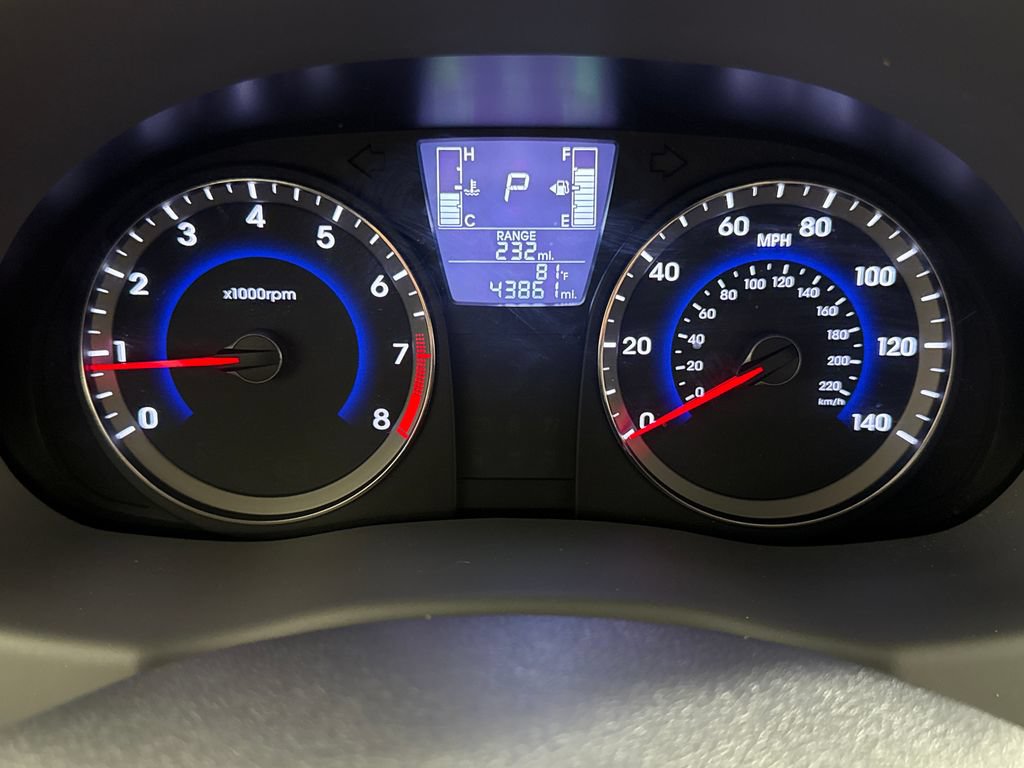 Used 2016 Hyundai Accent SE FWD image 12