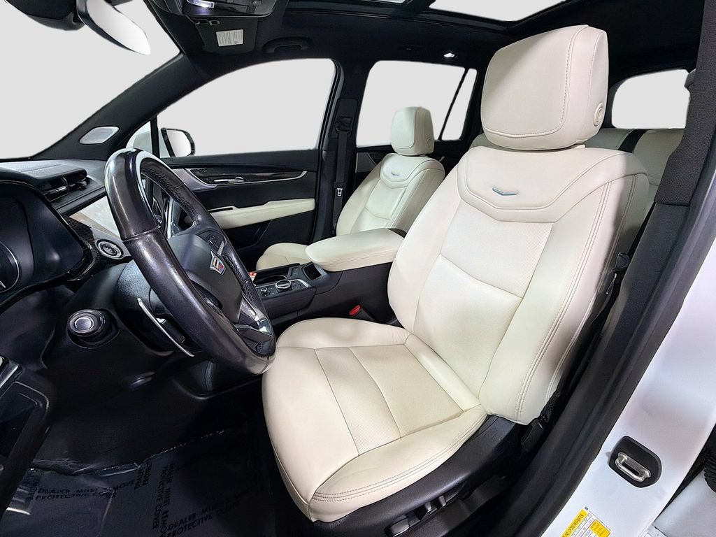 Used 2021 Cadillac XT6 Sport AWD/4WD image 23