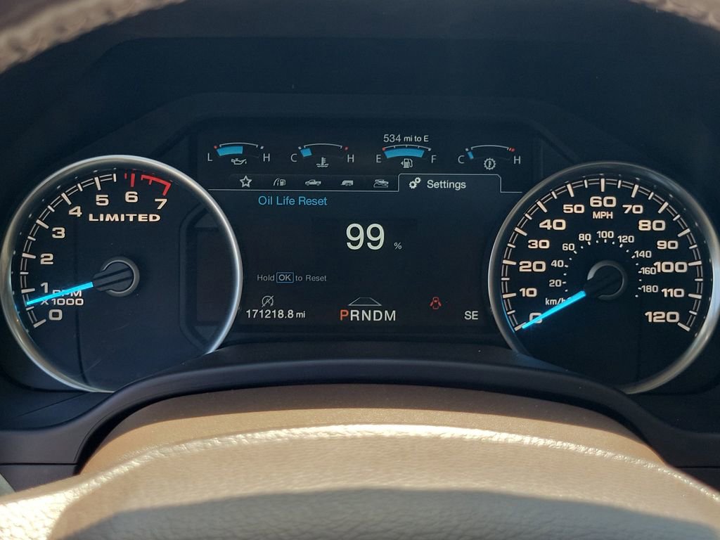 Used 2019 Ford F150 Limited w/ Trailer Tow Package image 27