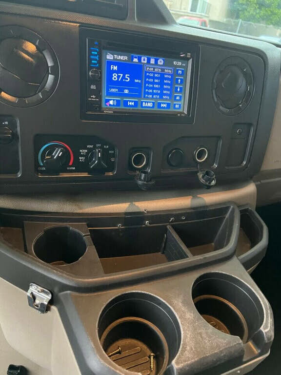 Used 2014 Ford E-350 and Econoline 350 Super Duty image 46