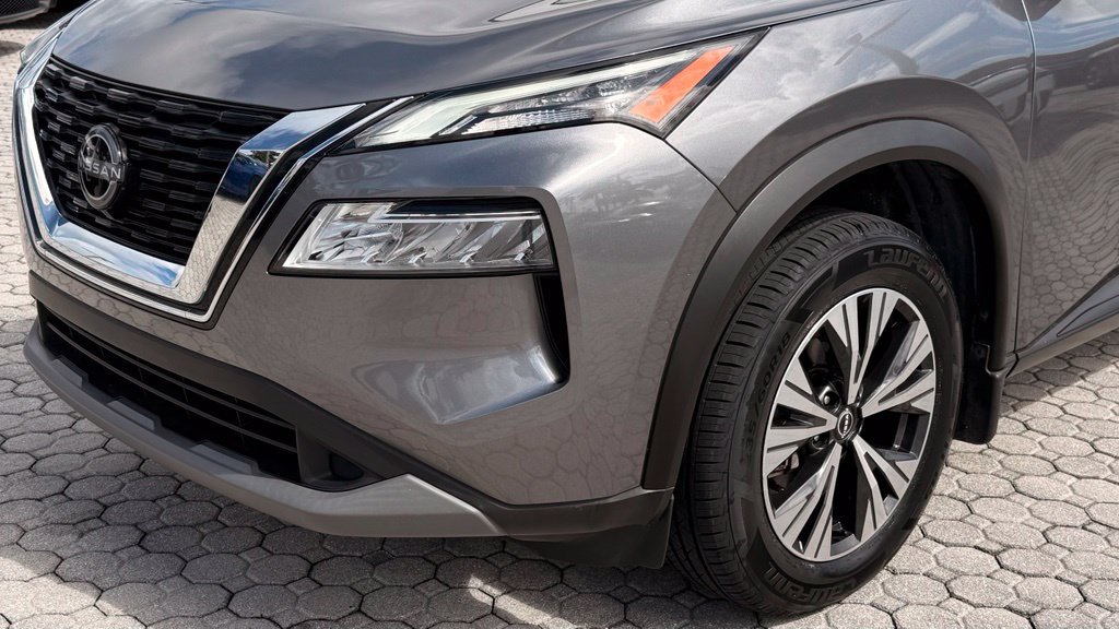 Used 2023 Nissan Rogue SV FWD image 15
