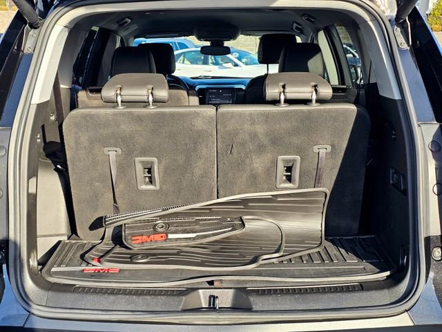 Used 2023 GMC Acadia SLT w/ Technology Package image 11