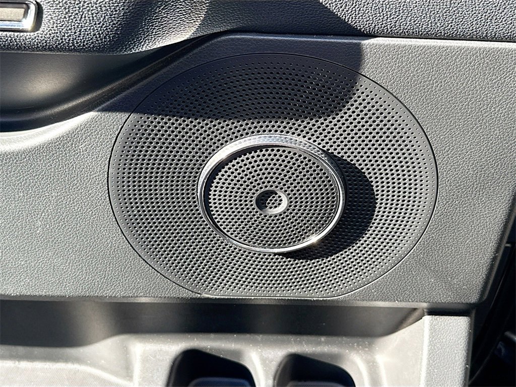 Used 2023 Ford Expedition XLT image 20