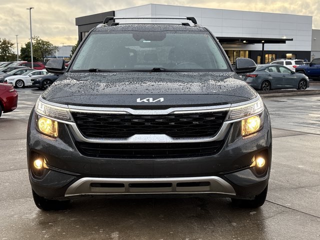 Used 2023 Kia Seltos S w/ Navigation Package FWD image 5