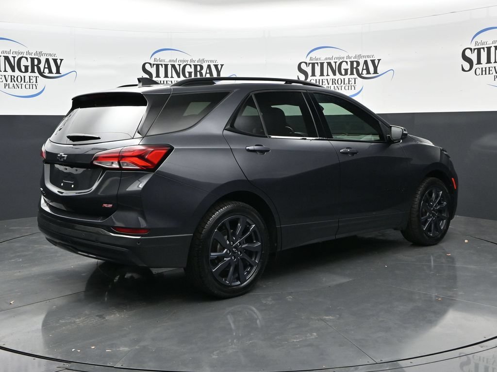 Used 2022 Chevrolet Equinox RS w/ RS Leather Package FWD image 7