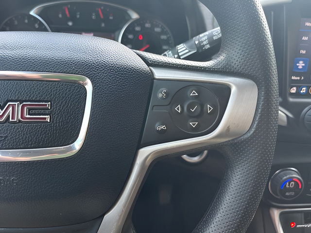 Used 2022 GMC Terrain SLE w/ Driver Convenience Package FWD image 20