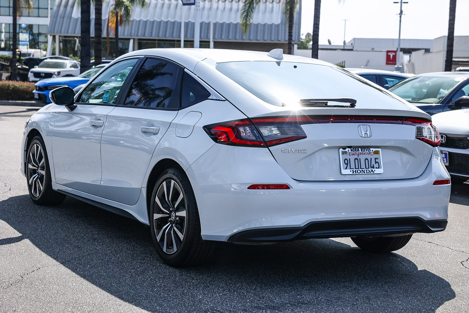 Used 2024 Honda Civic EX-L image 8