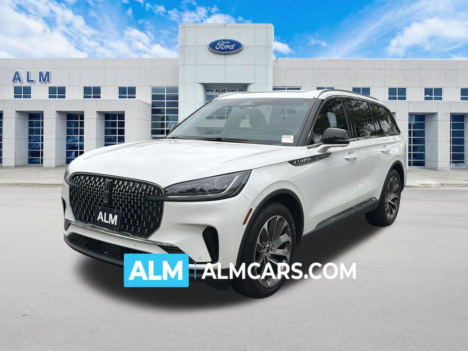 Used 2025 Lincoln Aviator Reserve w/ Illumination Package