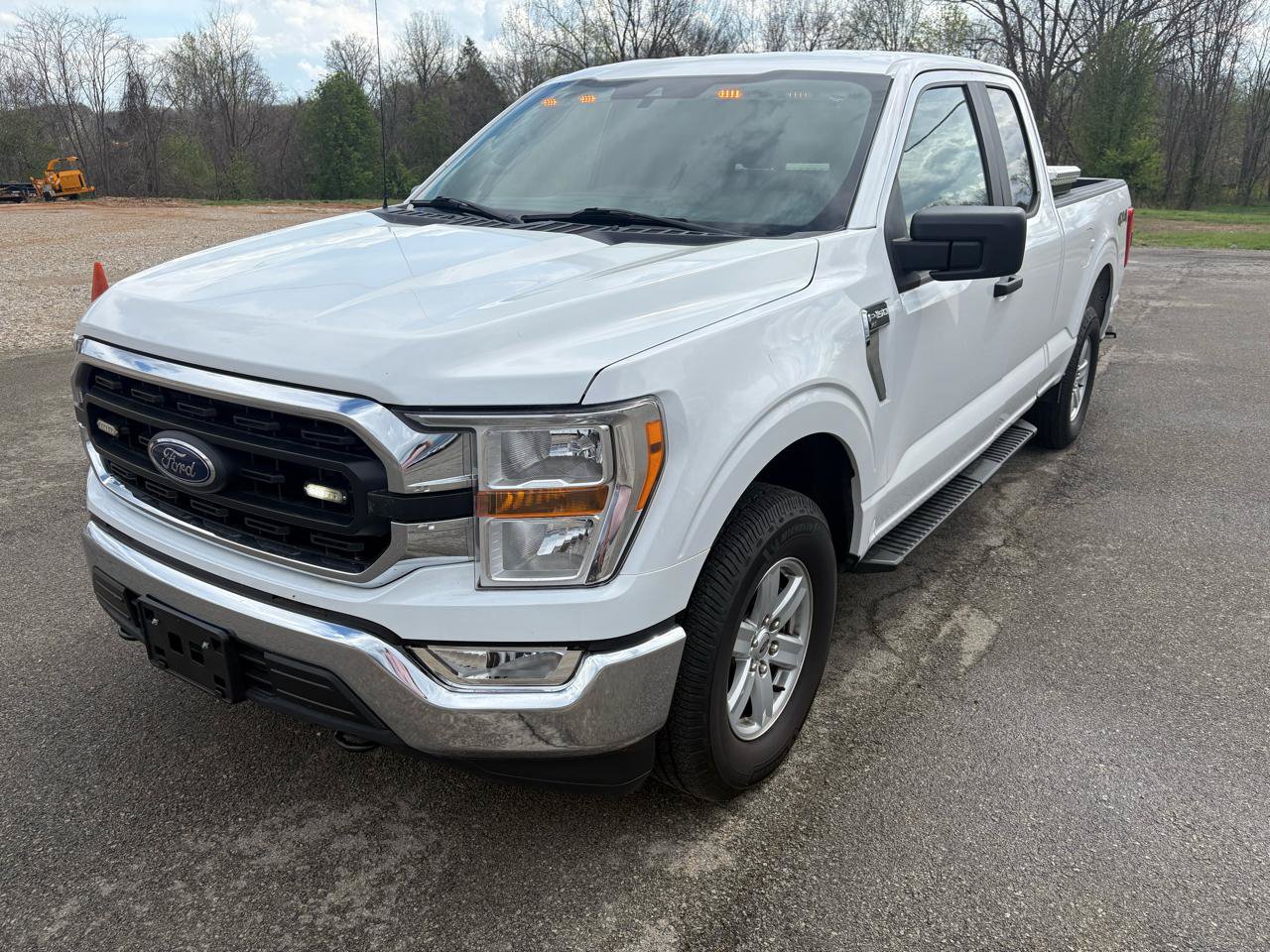 Used 2021 Ford F150 XLT w/ Trailer Tow Package AWD/4WD image 6