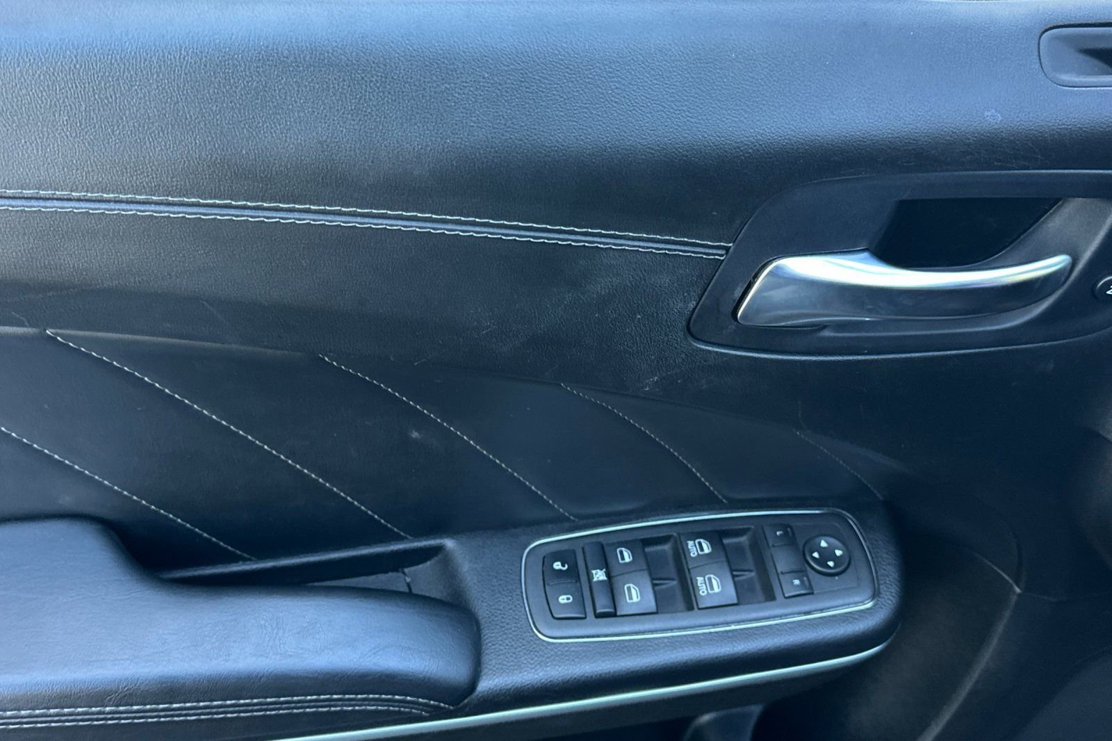 Used 2022 Dodge Charger Scat Pack image 11