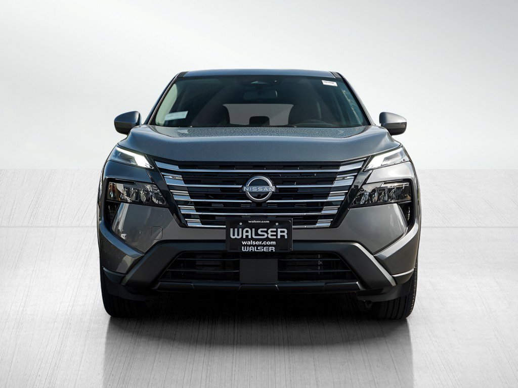 New 2026 Nissan Rogue SV image 2