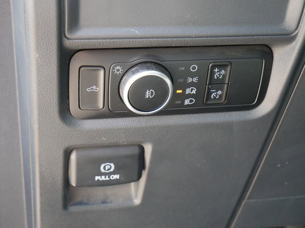 Used 2024 Ford F150 XL w/ Equipment Group 103A High AWD/4WD image 18