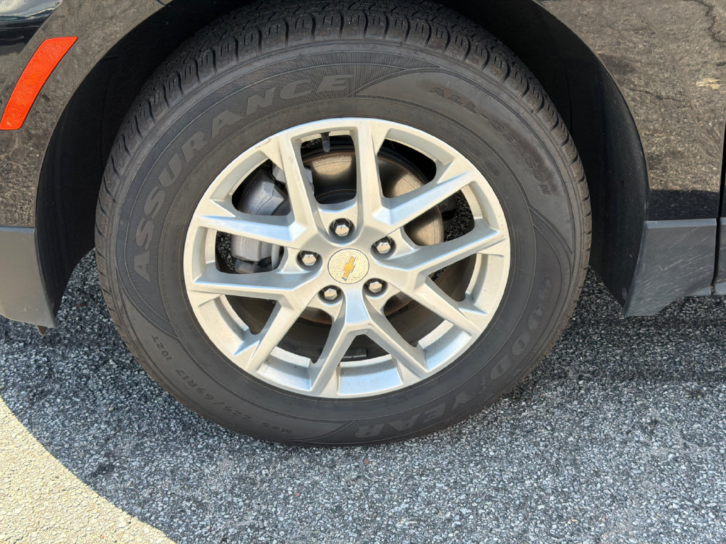 Used 2024 Chevrolet Equinox LT AWD/4WD image 14