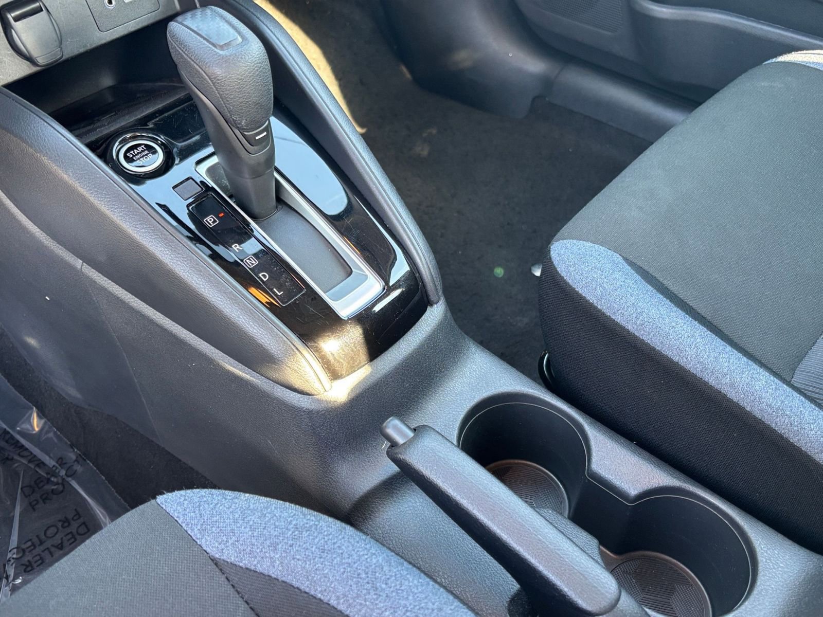 Used 2025 Nissan Versa SV FWD image 41