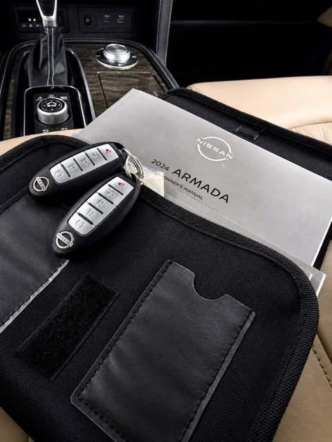 Used 2024 Nissan Armada Platinum w/ Captain's Chairs Package AWD/4WD image 26