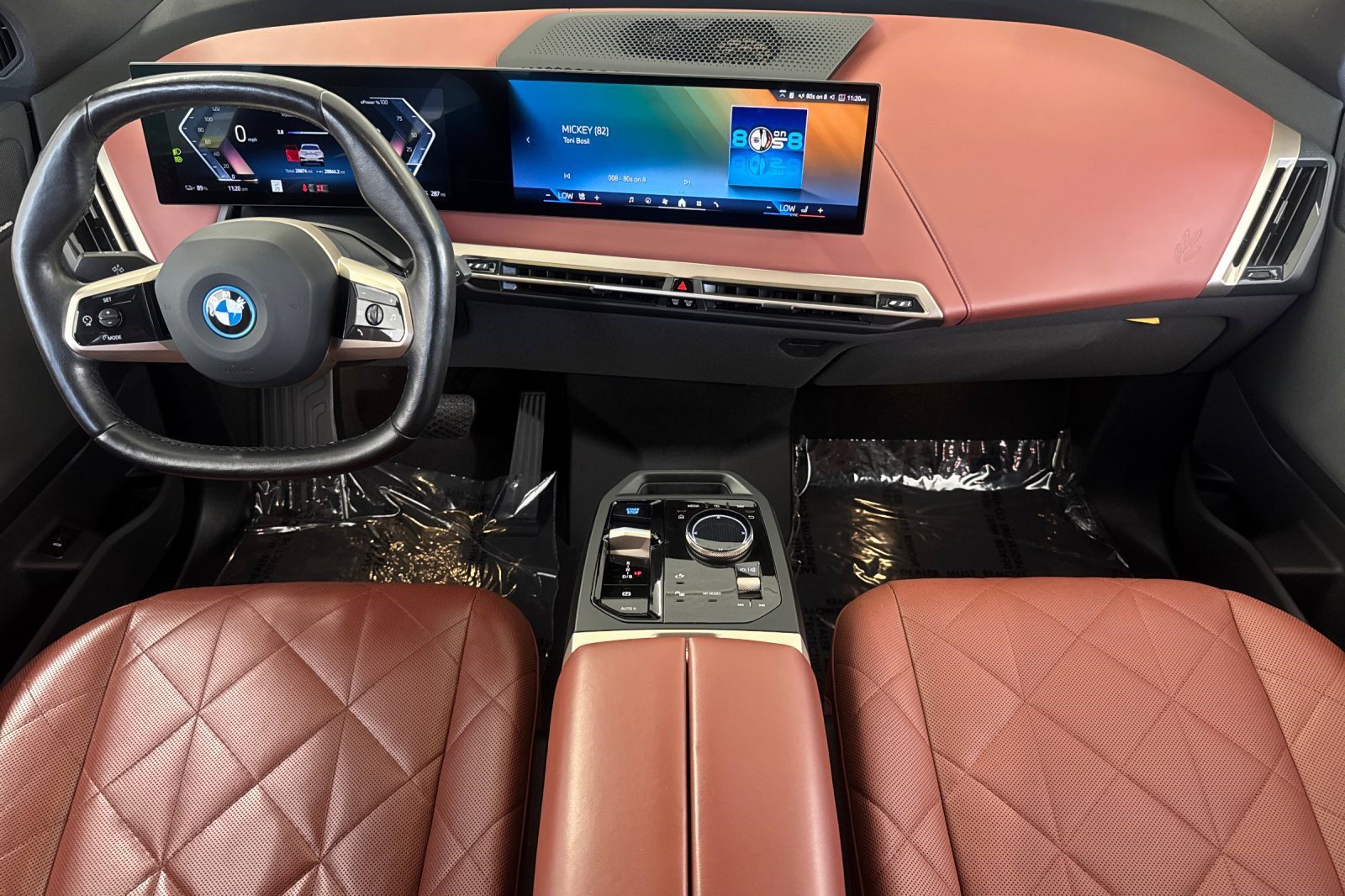 Certified 2024 BMW iX xDrive50 w/ Sport Package AWD/4WD image 15
