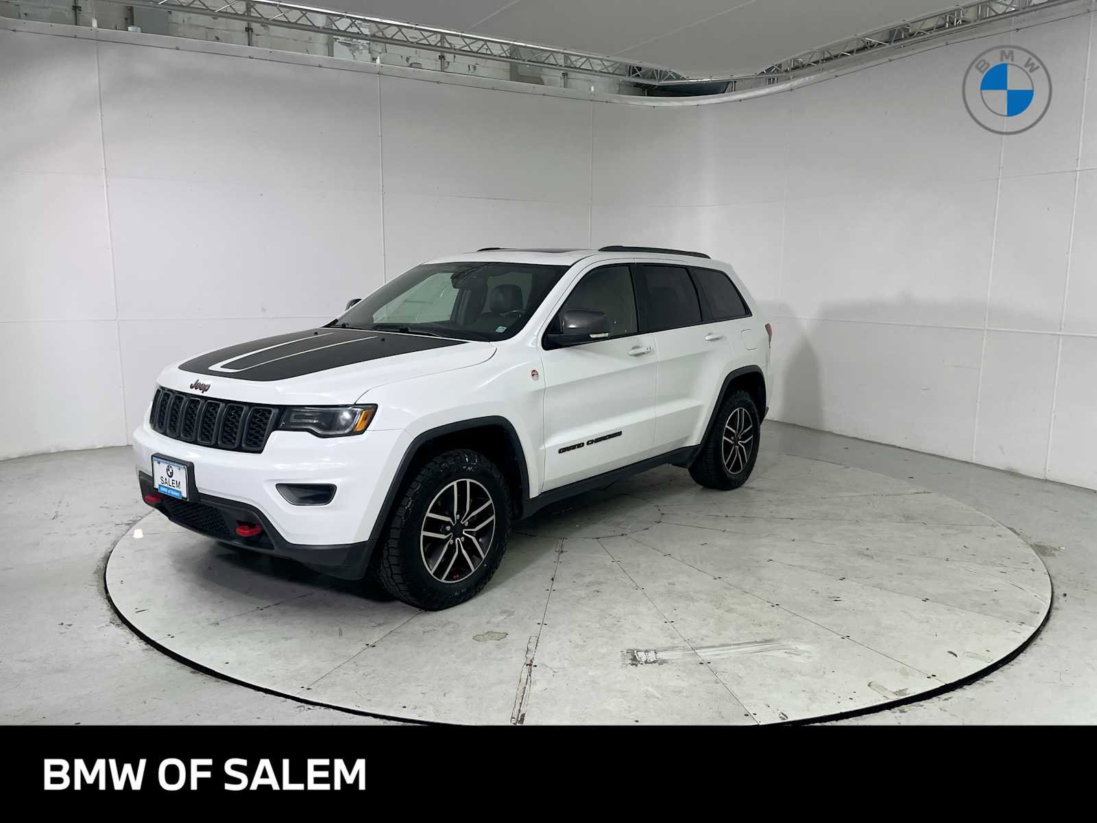 Used 2020 Jeep Grand Cherokee Trailhawk w/ Premium Lighting Group AWD/4WD video 1