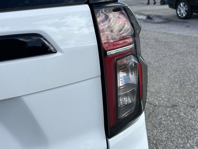 Used 2024 Chevrolet Suburban RST AWD/4WD image 29