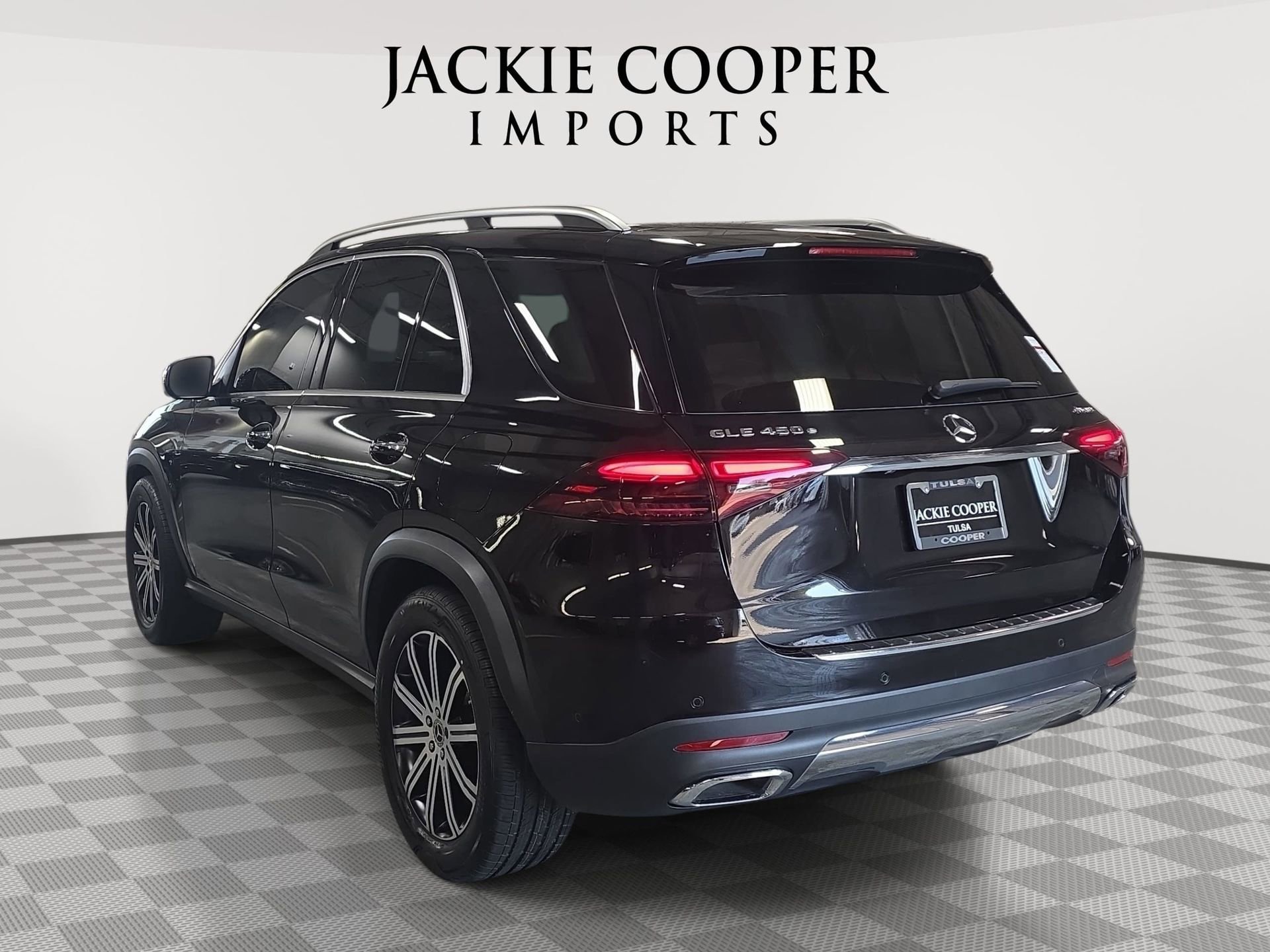 Certified 2024 Mercedes-Benz GLE 450e 4MATIC image 7