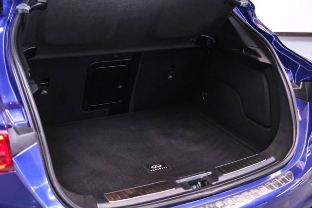 Used 2018 INFINITI QX30 Premium w/ Cargo Package image 52