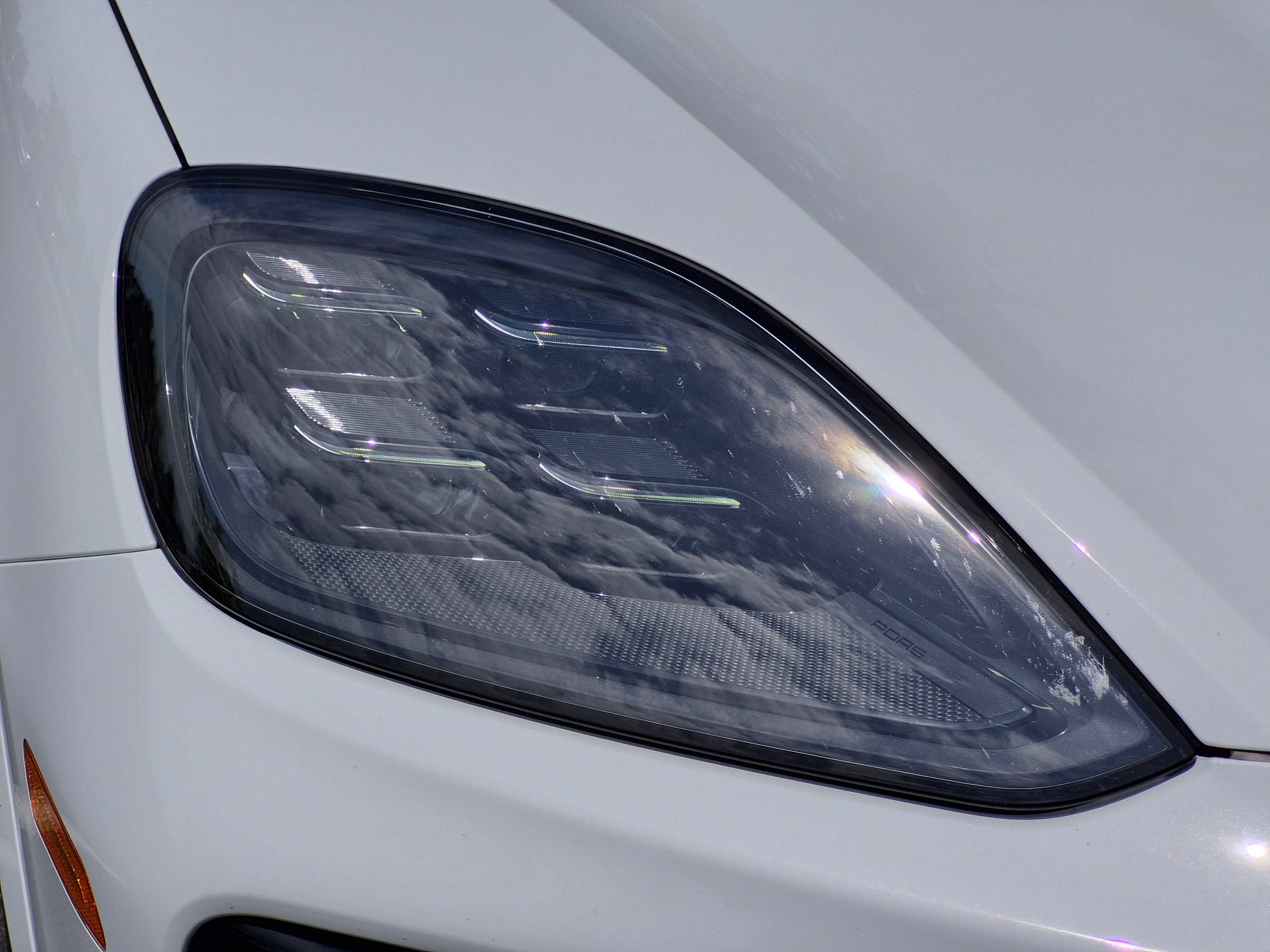 Certified 2024 Porsche Cayenne Coupe AWD/4WD image 27