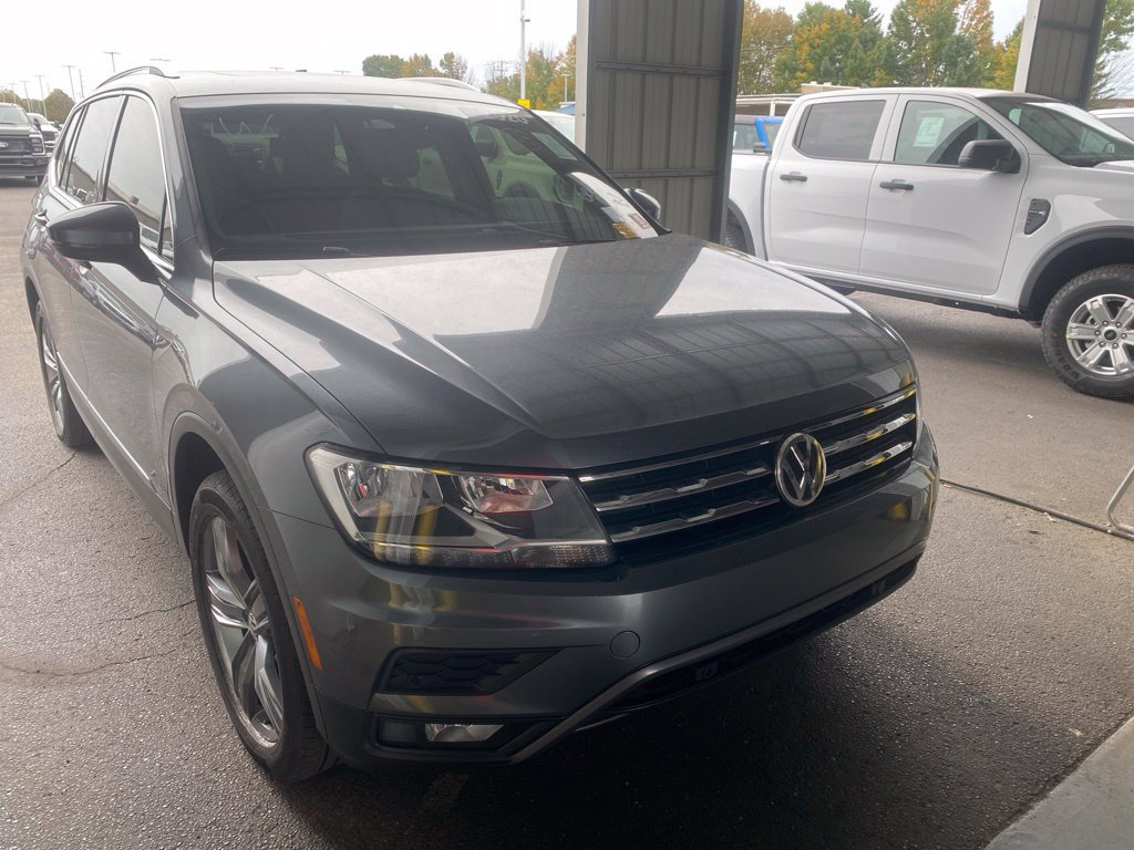 Used 2020 Volkswagen Tiguan SEL AWD/4WD image 1